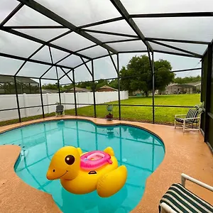Holiday home Grand Holiday 4bd Pool At Disney & Universal, Davenport